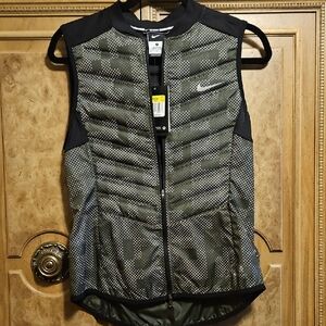 Nike Black and Green Quilted Vest